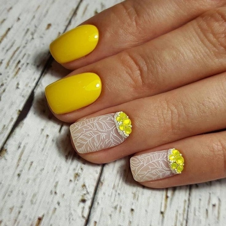 Желтый Маникюр На Короткие Ногти Фото