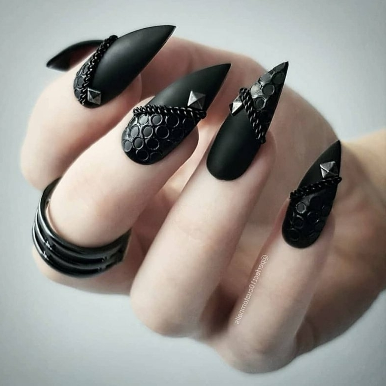 Дизайн Ногтей Черного Цвета Фото Острые