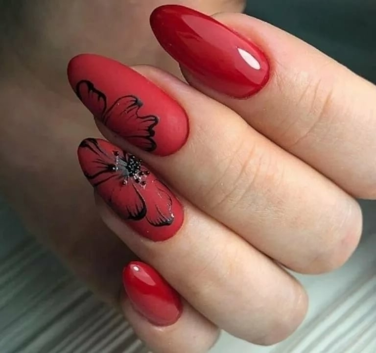 Красный Маникюр С Бабочками Фото