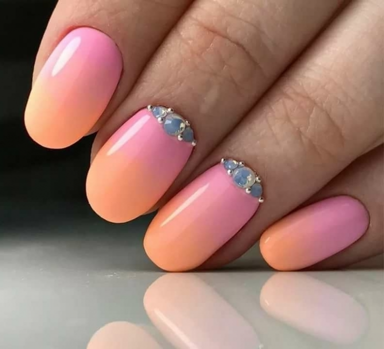 Нежно розовый маникюр дизайн фото на короткие ногти фото