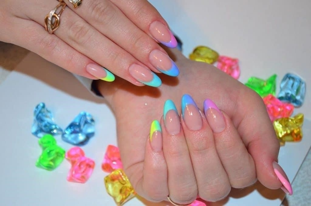 Разноцветный Френч С Рисунком На Ногтях Фото