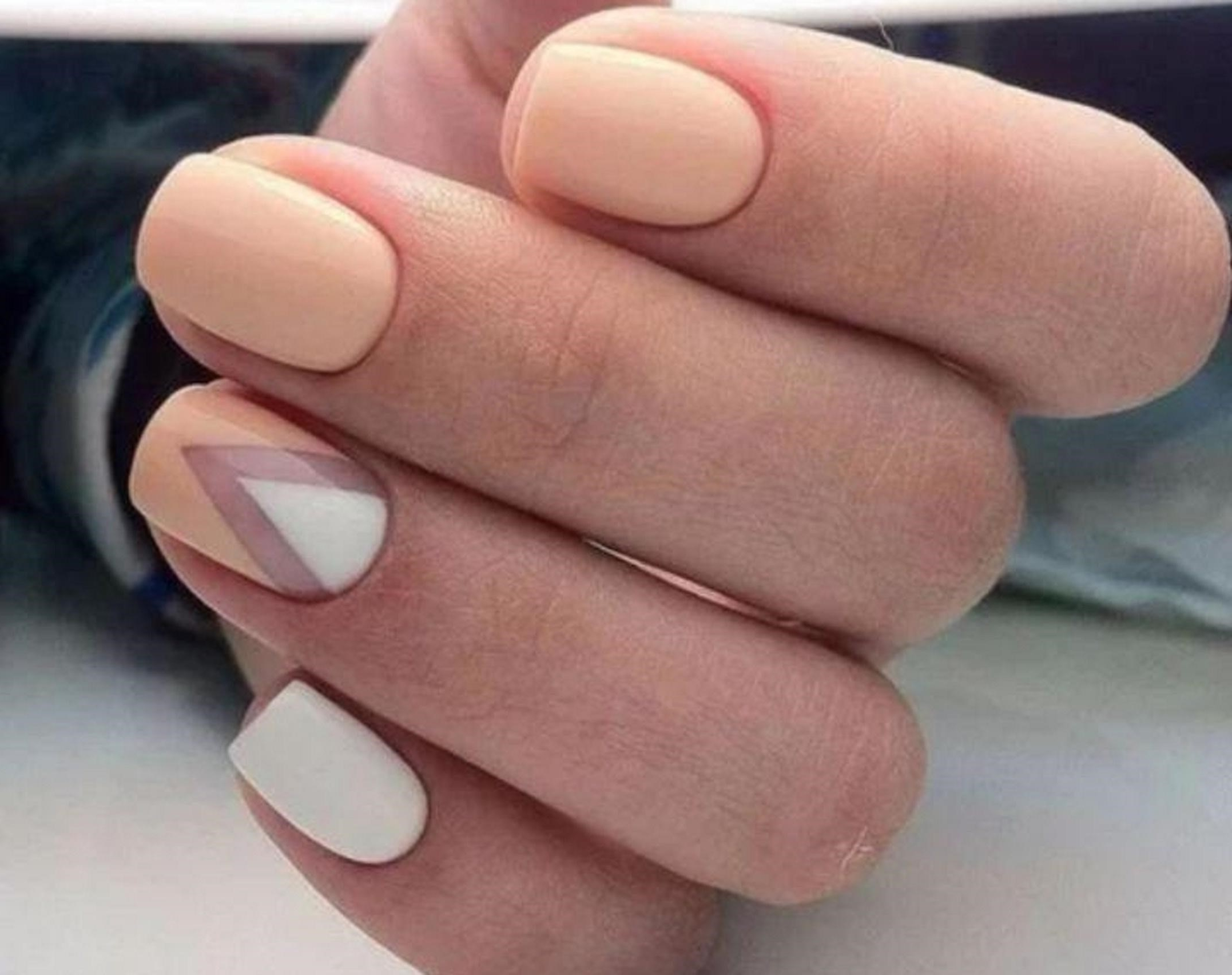 Белый Матовый Маникюр На Короткие Ногти Фото