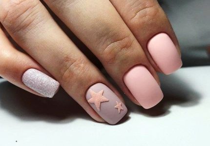 Дизайн ногтей розового цвета
